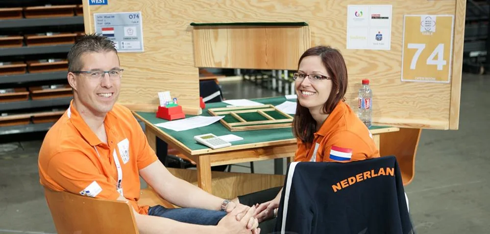 Richard and Magie at the table during a national team match for the Netherlands
